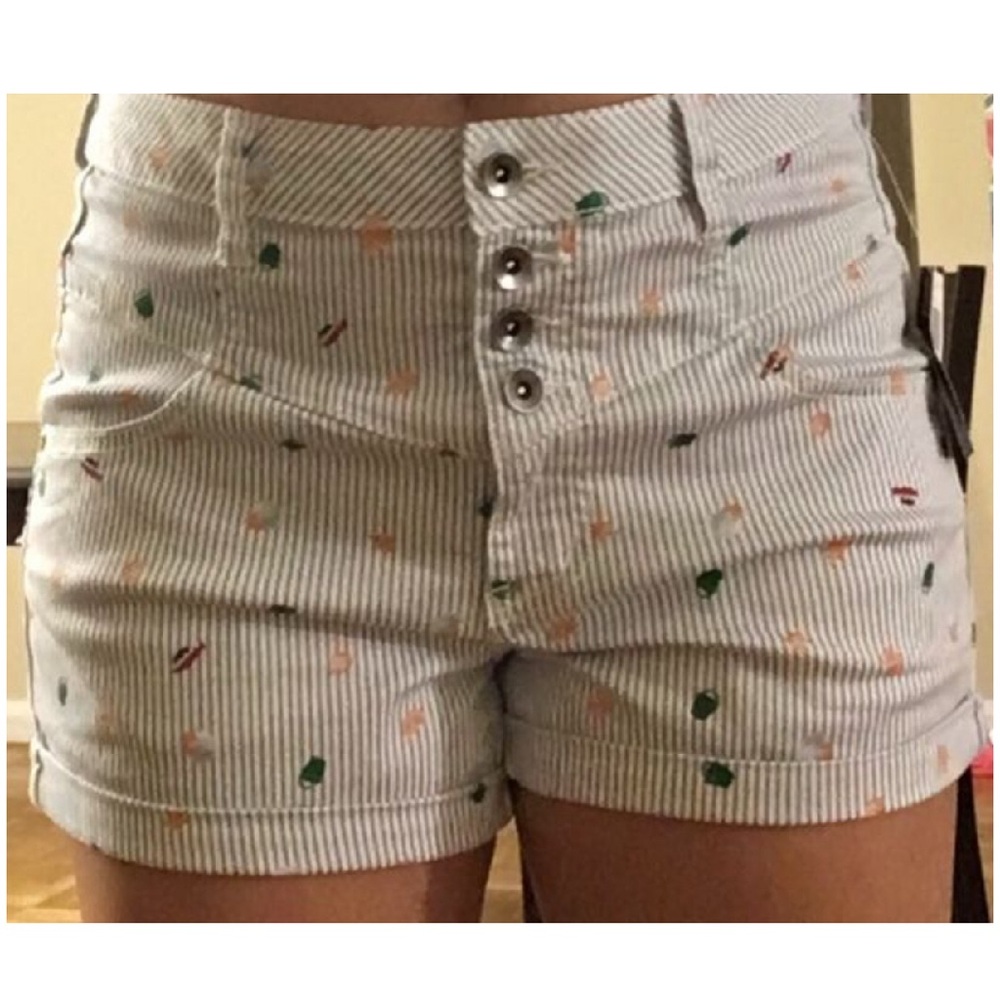 Ponyo pinstripe high-waist button shorts - sz 0